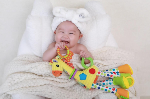 试管代怀生子合法吗宝宝头上有白色的小点